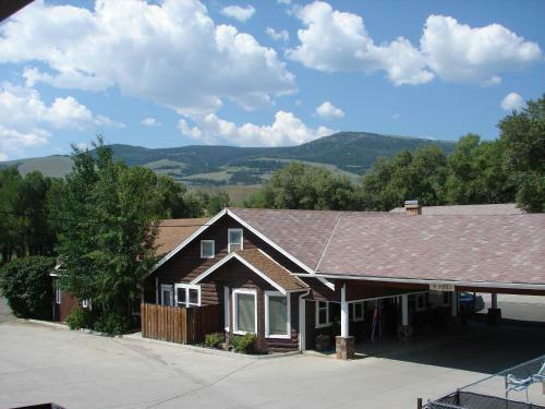 Stagecoach Motor Inn