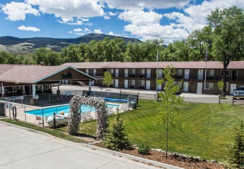 Stagecoach Motor Inn