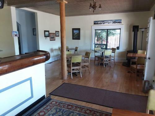 Posada Mountain View Historic Hotel