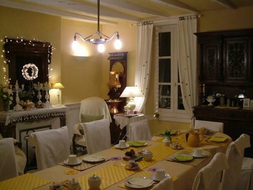 Bed & Breakfast La Maison Pr�s D'aurillac