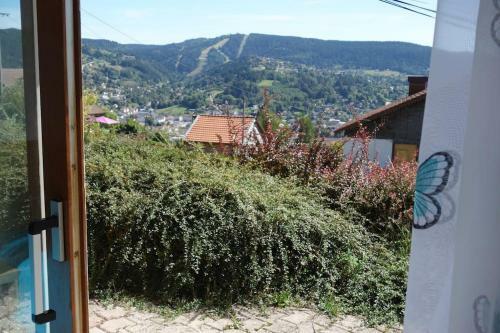 Aux Balcons Des Xettes