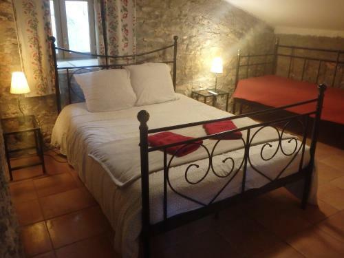 Hostal Chambres D�h�tes Prieur� D'orniols
