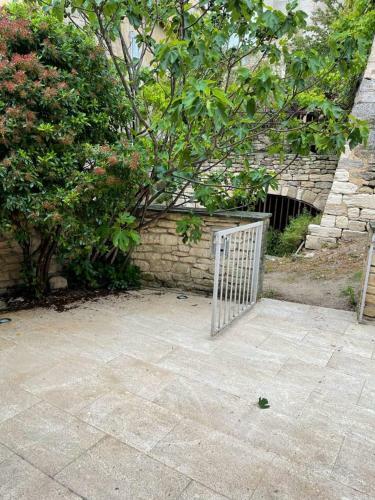 Maison A Gordes Centre 200m2 Terrasse Panoramique