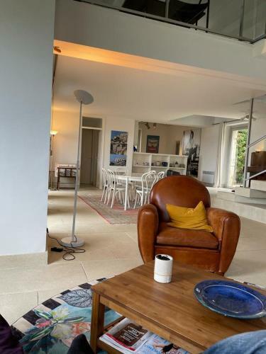 Maison A Gordes Centre 200m2 Terrasse Panoramique