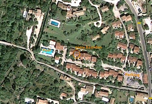 Cypr�s Du Paradis � Gordes