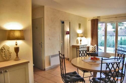Cypr�s Du Paradis � Gordes