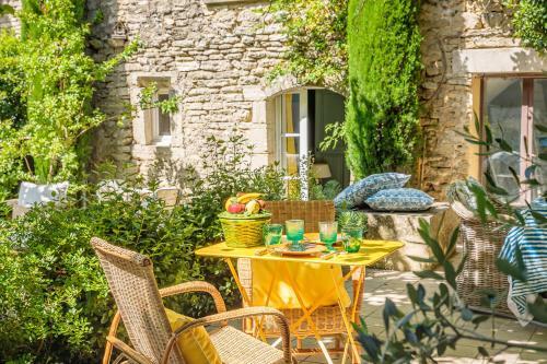 Hostal Le Clos De Gordes