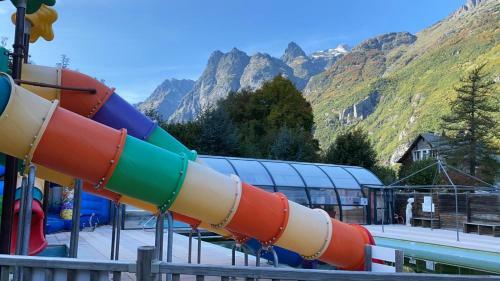 Camping Le Rochetaill�e