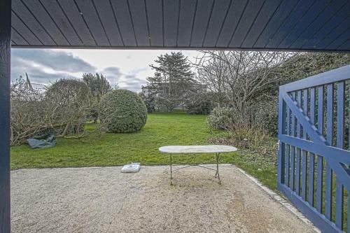 Large Seafront Family Home
