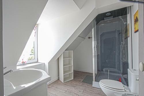 Maison De Vacances Lib�ration � 100 M De La Mer