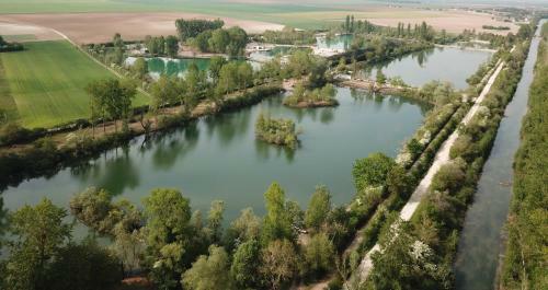 Les Etangs De La Bass�e