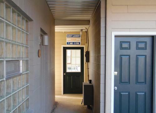 Bear Lodge Motel