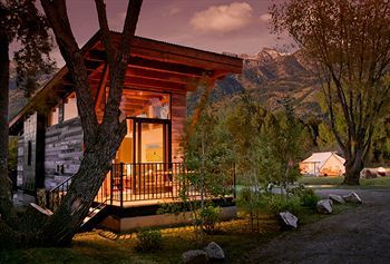 Hotel Fireside Resort