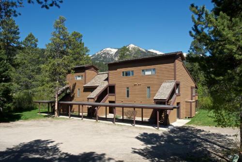 Hotel The Aspens Racquet Club