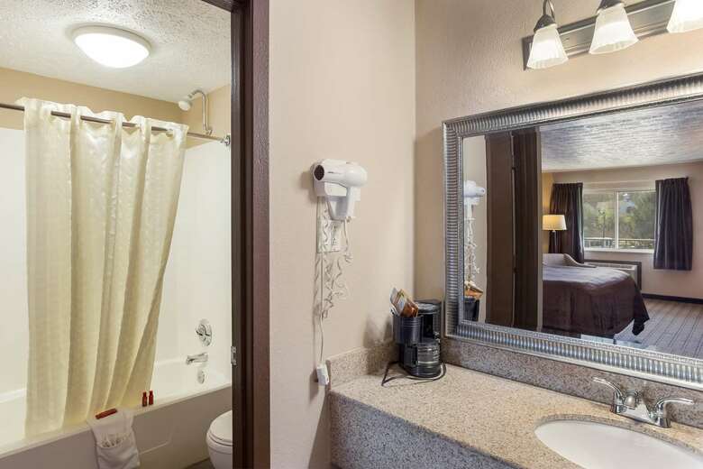 Hotel Econo Lodge Summersville