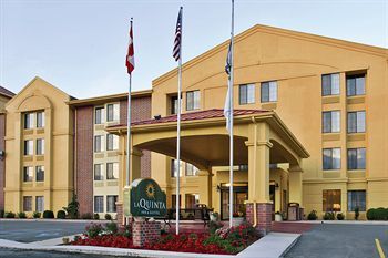 Hotel La Quinta Inn & Suites Summersville