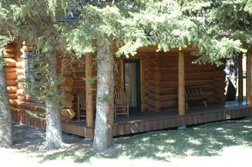 Hotel The Hatchet Resort