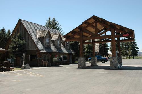 Hotel The Hatchet Resort