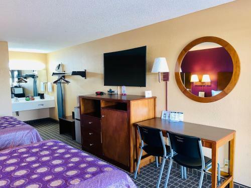 Motel America's Best Inn