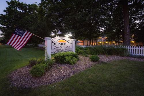 Hotel Somerset Inn & Suites