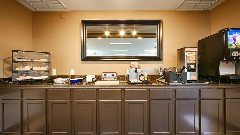 Best Western Lakewood Motor Inn
