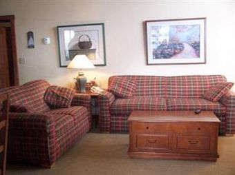 Hotel Highland House
