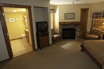 Hotel Highland House