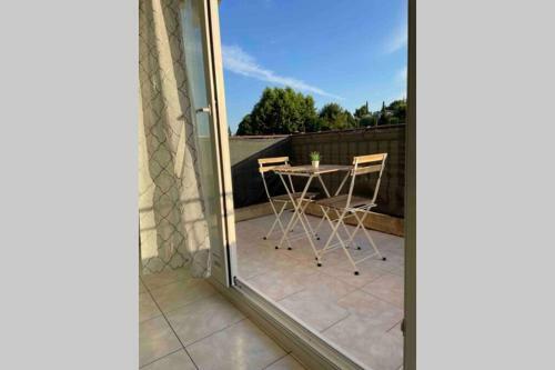 Private Apartment For 6 People
