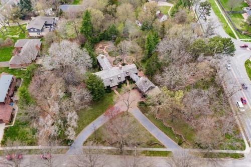 Beautiful In Town Acreage