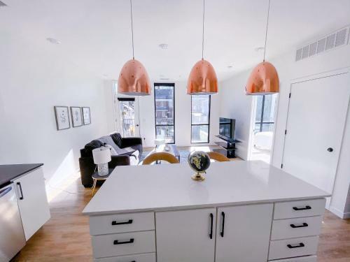 Bright 1bd/1ba Downtown Omaha Apartments