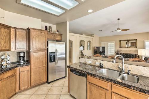 Lovely Laughlin Oasis On Mojave Golf Course!