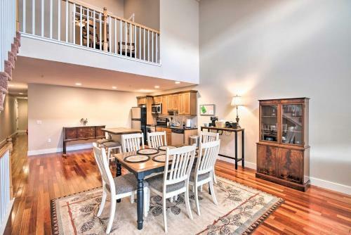 Apartamento Waterfront Getaway With Boat Slip On Alton Bay!