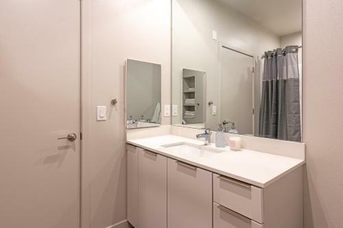 Reno Experience District Apartments By Barsala