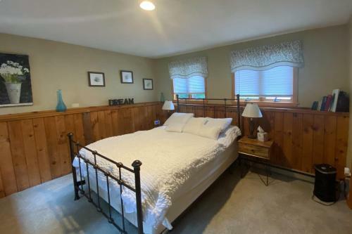 Bullwinkles Bungalow