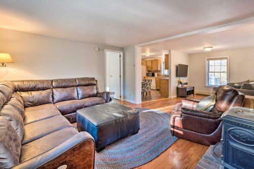 Cozy Bartlett Home With Views 3 Mi To Skiing!