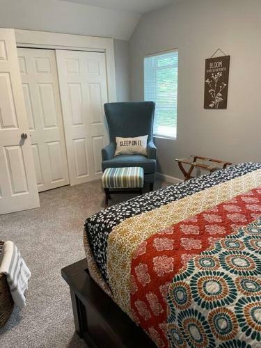 Come Play-relax-enjoy! Private Home On 2+ Acres!