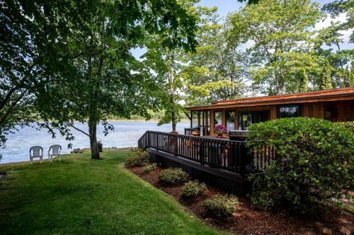 Lake Shell Camp394