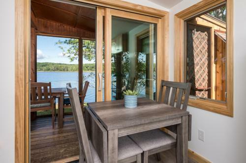 Lake Shell Camp394