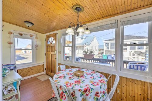 Quaint Hampton Villa - Walk To Beach And Dining