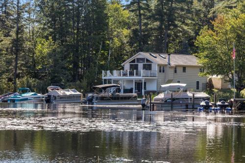 Fish Cove Waterfront Retreat!