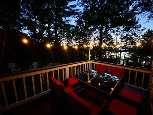Hilltop Lakeview Retreat!
