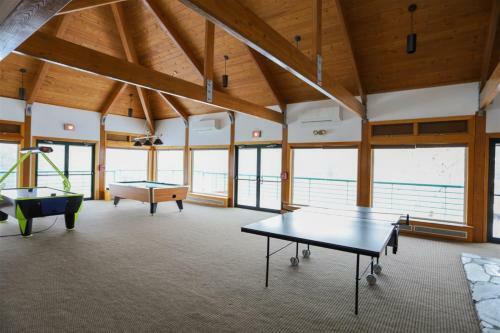 Apartamento Deer Park 2 Bedroom With Free Shuttle To Loon Mountain!