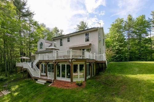 Large House W/hottub, Bar, Patio, Theater, Game Rm
