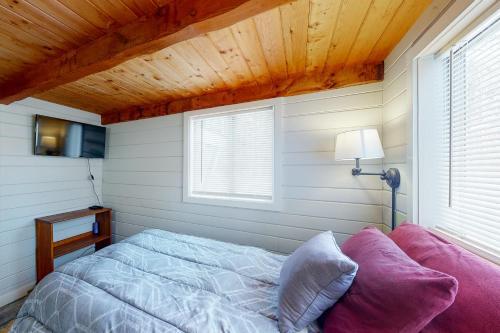 Tranquil Mountain Lodge