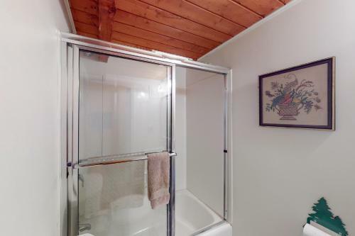 Tranquil Mountain Lodge