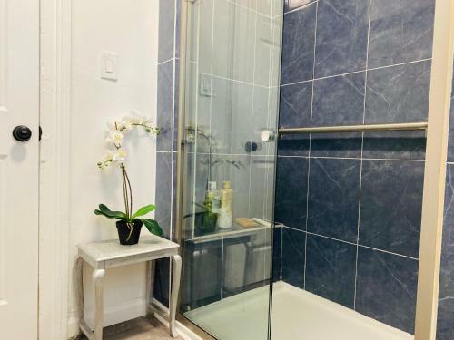 Apartamento Modern 5 Bed+kitchen With Bus Stop To Nyc