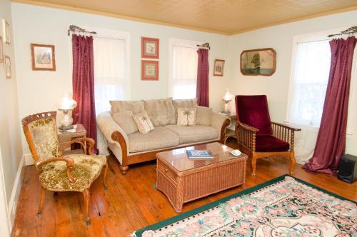 Hostal Thomas Webster House