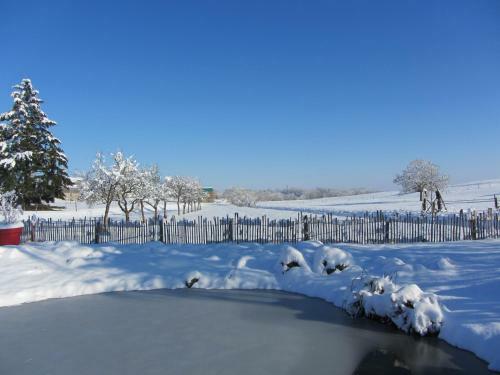Le Rooftop G�te 2 Ch 8 Pers Terrasse Contact 06614o9ii9