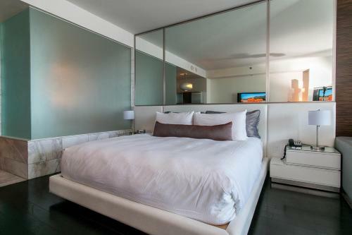Apartamento Strip View Luxury Condo Balcony, Kitchen, Pool