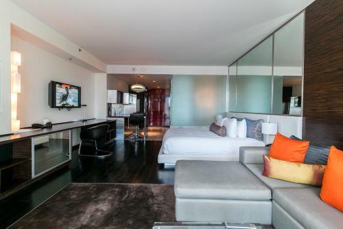 Apartamento Strip View Luxury Condo Balcony, Kitchen, Pool
